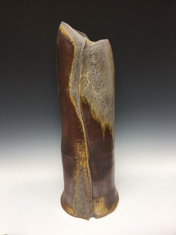 Pillar pot